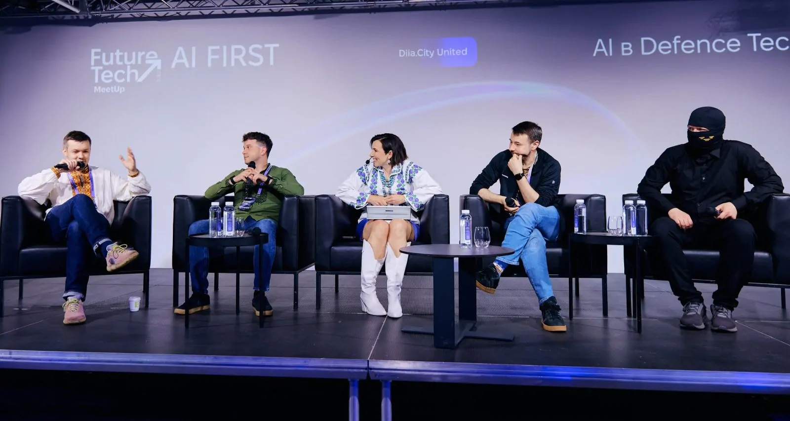 зображення спікерів - Дискусія про «AI в Defence Tech»